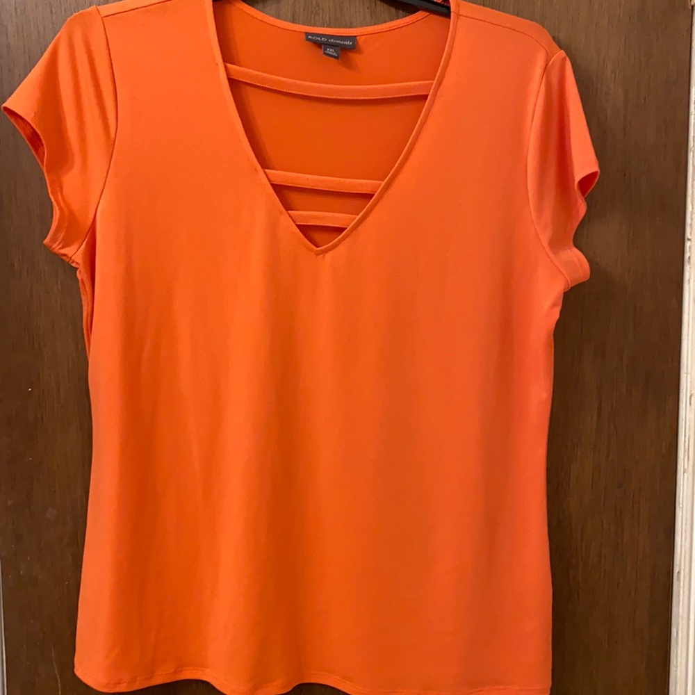 Women’s shirt